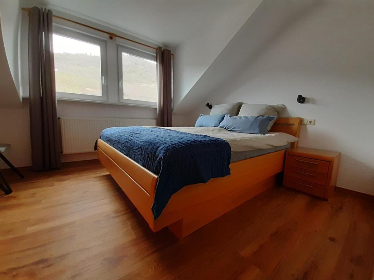 Haus Moselliebe B&B Ediger-Eller Exterior foto